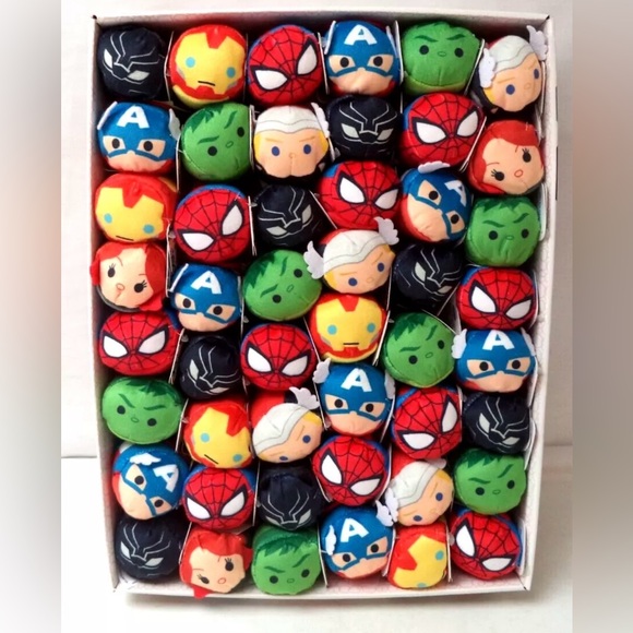 Marvel Tsum Tsum Plush Set - Picture 5 of 6